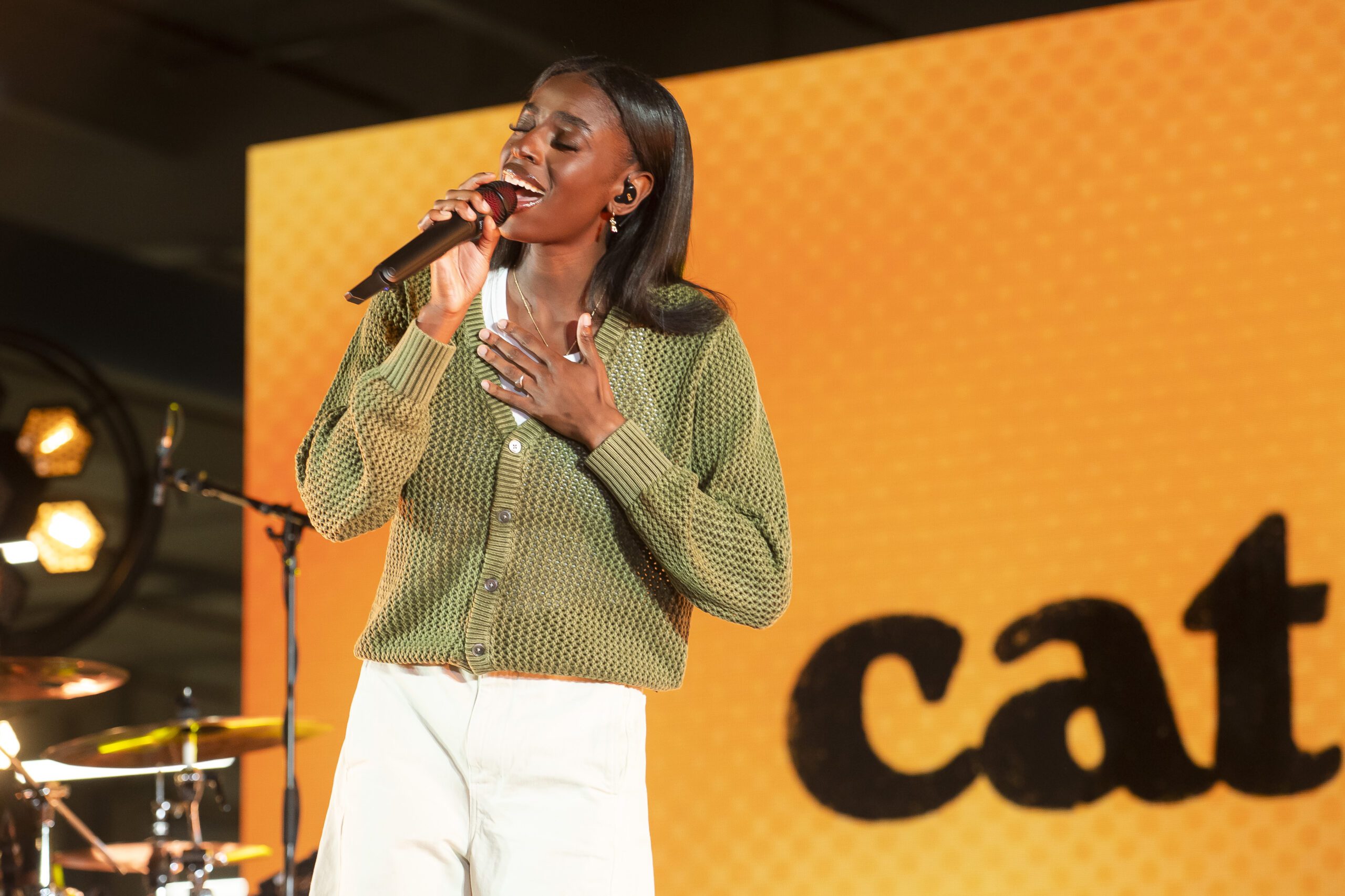 Cat Burns Celebrates Amazon Apprenticeships With Unique Gig Inside